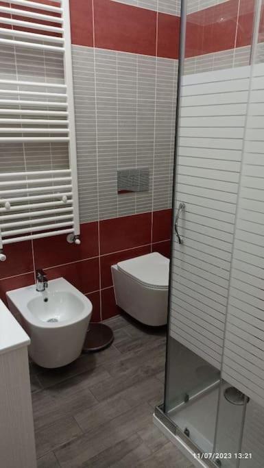 Apartamento Turin Little House Exterior foto