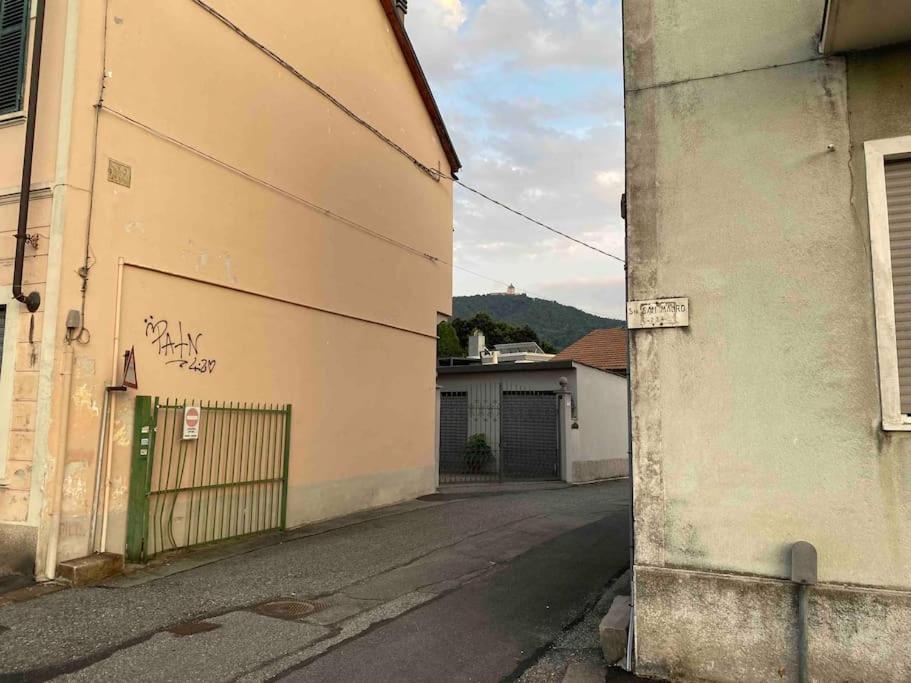 Apartamento Turin Little House Exterior foto